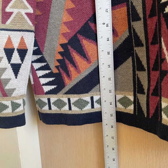 Geometric Patterned Sweater  Multicolor - Picture 7 of 7